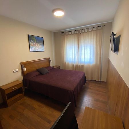 Dpcristal Hotel Sarria Exterior photo